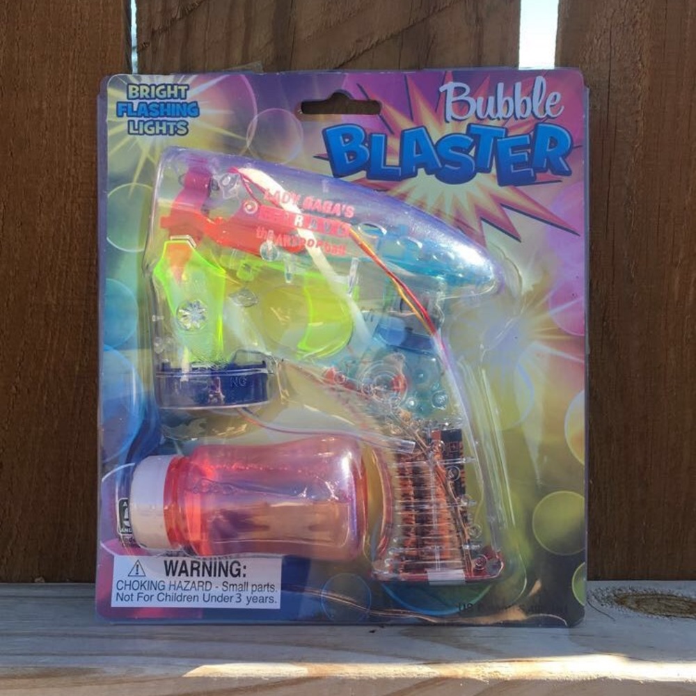 Lady Gaga ArtPop Bubble Gun